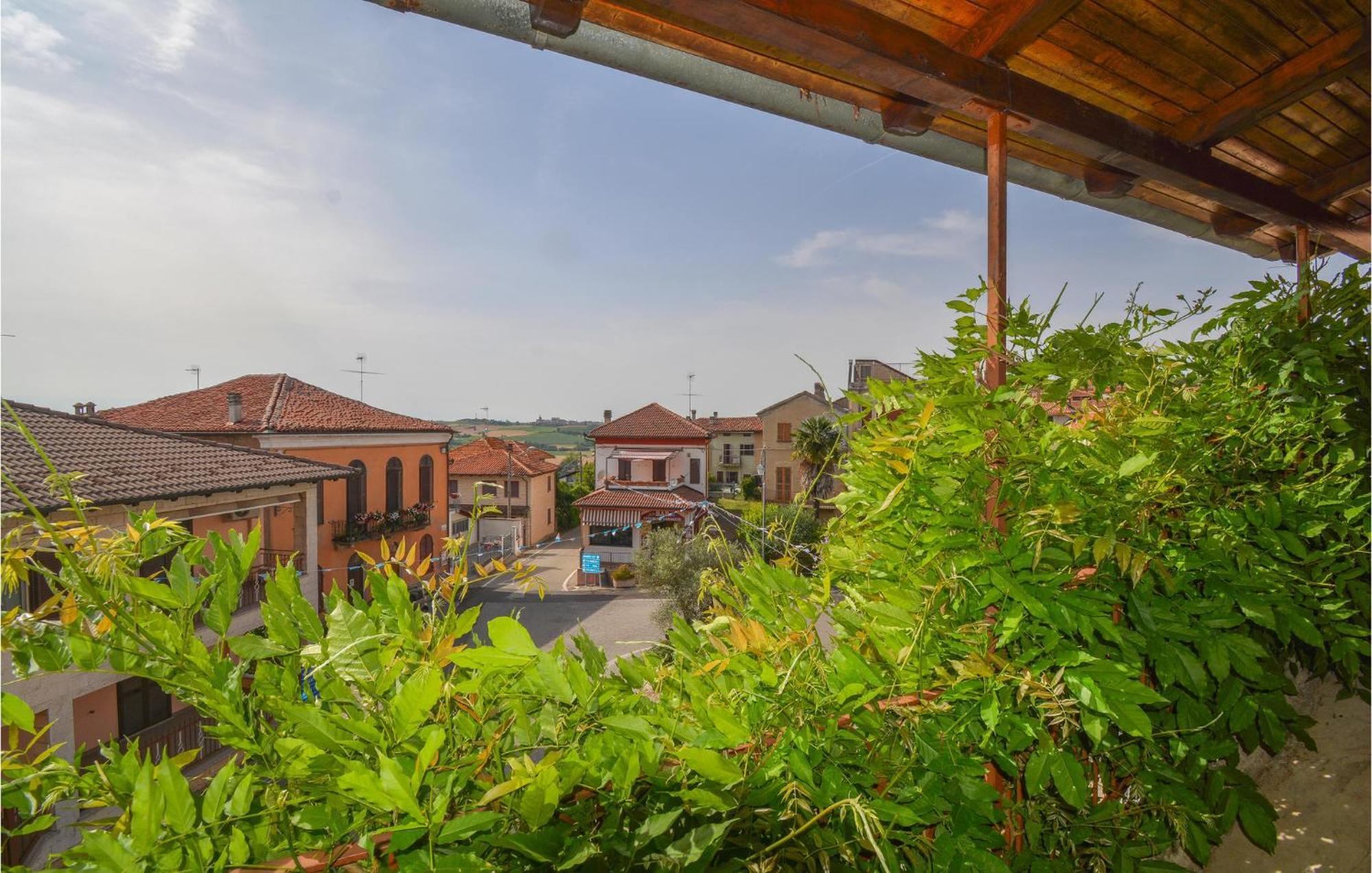 4 Bedroom Gorgeous Home In Cuccaro Monferrato Al Exterior photo